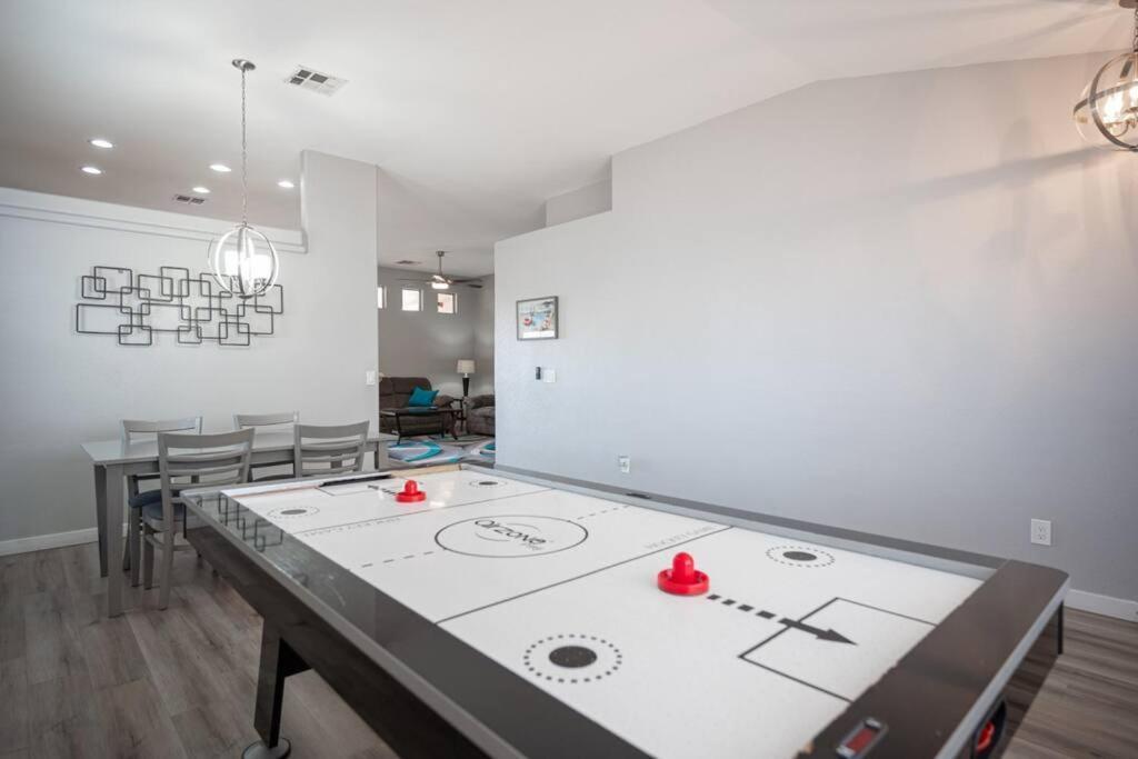 Gorgeous Las Vegas Home With Rv Parking Eksteriør bilde
